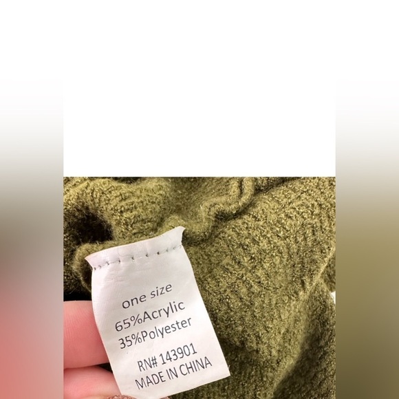 COCO+CARMEN Dolman Sweater in Olive Green One Size Oversized Fitted 3/4 Sleeve - Picture 5 of 5